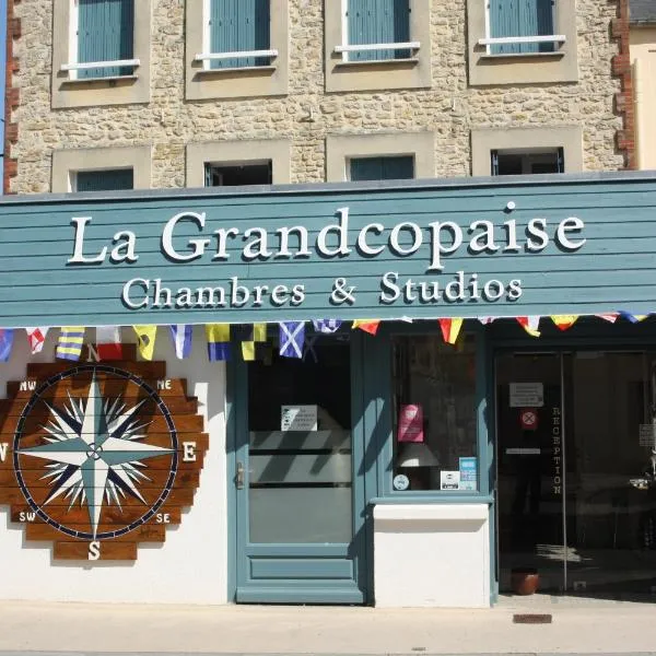 La Grandcopaise Chambres et Studios, hotel en Grandcamp-Maisy