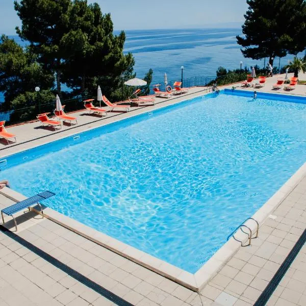 Camping & Village Rais Gerbi, hotel in Pollina