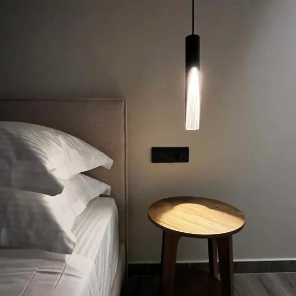 Χenion Inn - Athens Airport, Easy Check In Anytime，位于马科普隆的酒店