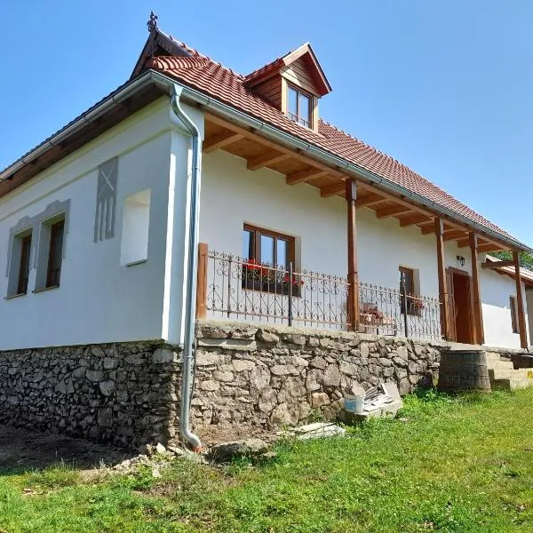 Chata u Beňuša, hotel v destinaci Polichno