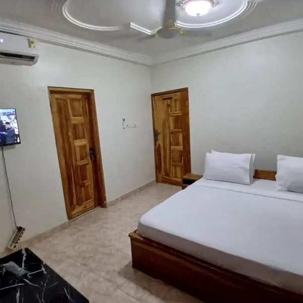 Madora Lodge, hotel em Tafi Atome