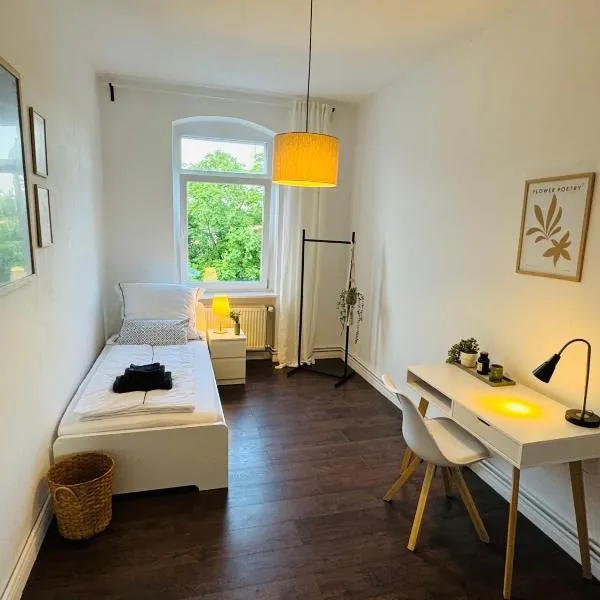 K-Apartments Ferienwohnung Monteurwohnung 2 Schlafzimmer WLAN Parkplatz 60m2 1-5 Personen, hotel in Braunschweig