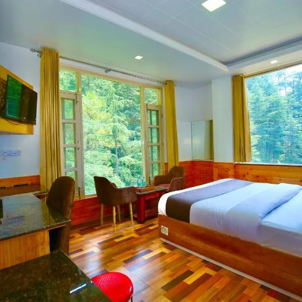 Nature Retreat new shimla #city centre #near to mall road #private parking #Balcony view, hotel Simlában