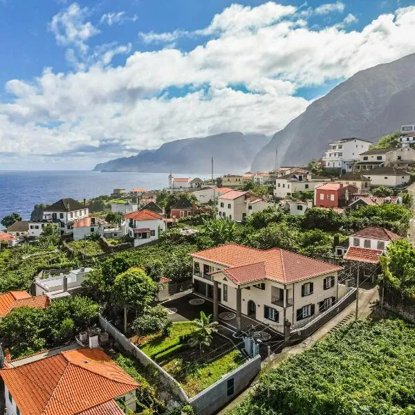 North Madeira Guesthouse, hotel in Seixal