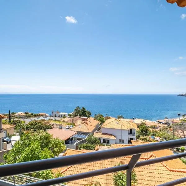 The Balcony - By Wehost, hotel in Santa Cruz