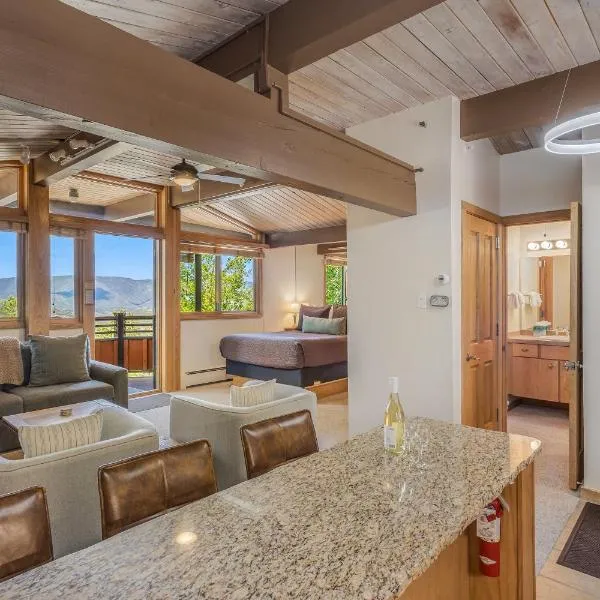 Laurelwood Condominiums 111, hótel í Snowmass Village