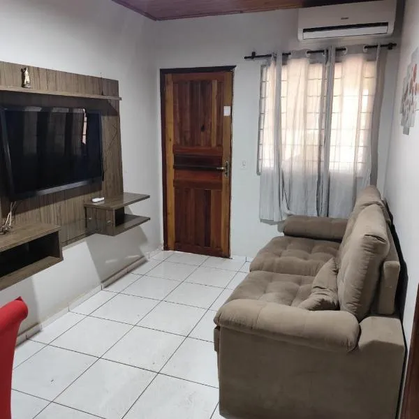 Casa perto da Uopecan, hotel in Cascavel