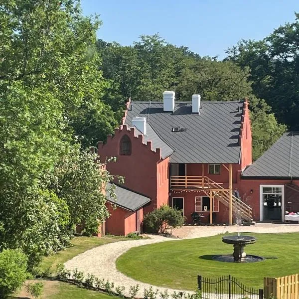 Zámecká Stodola - Červený Hrádek u Sedlčan, hotel v destinácii Sedlčany