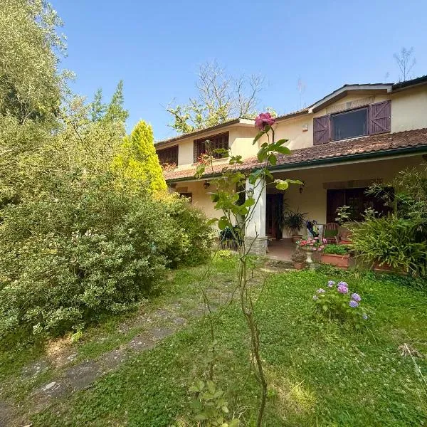 La casa nel Bosco, hotel in Manziana