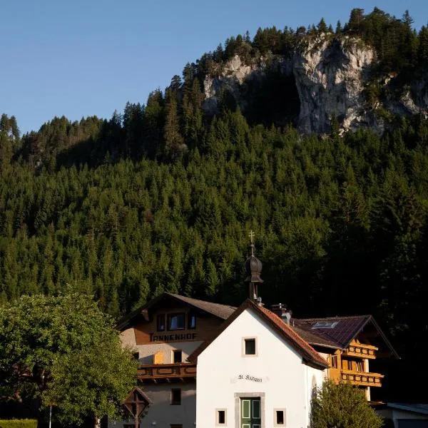Der Tannenhof, hotel v destinaci Reutte