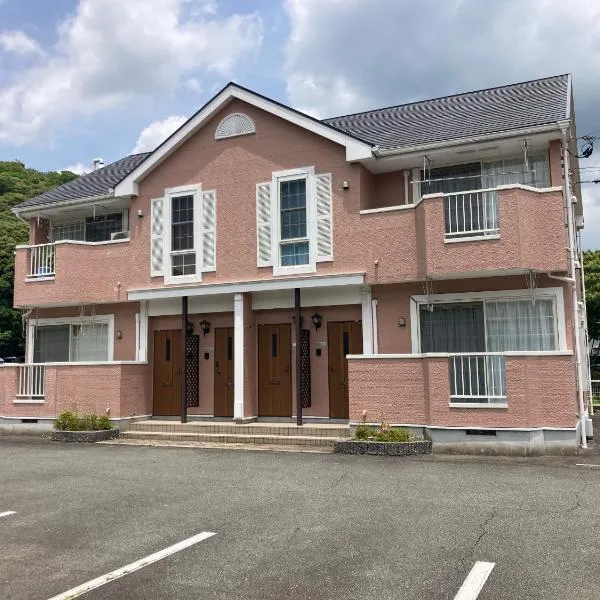 メゾンド寺田 アパート1室貸切 素泊まり最大8人宿泊可能 4名様まで同一料金, hotel in Yamaguchi