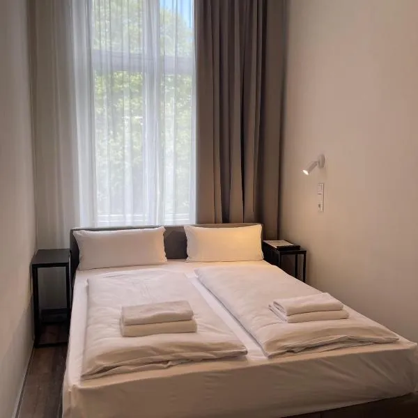 Motel Blue - Minimalist Boutique Hotel，位于柏林的酒店