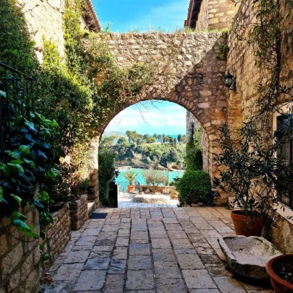 Hostel Four Rooms, ξενοδοχείο σε Ulcinj