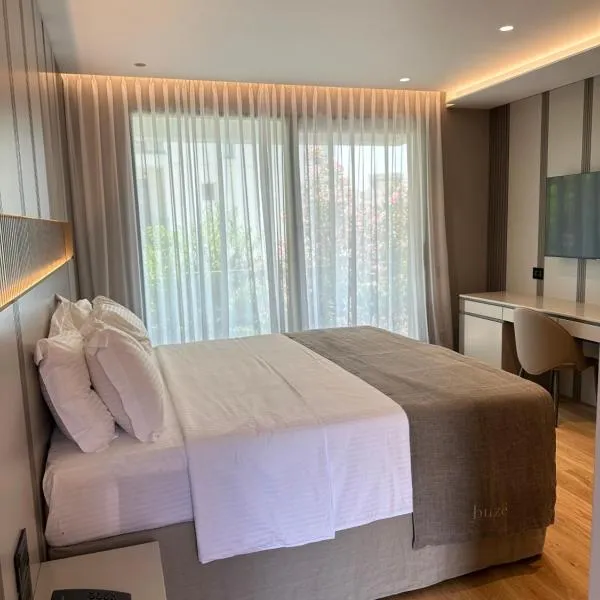 Buzë Boutique Hotel, hôtel à Saranda