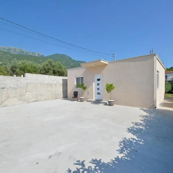 Holiday Home Stanka, Hotel in Kotor