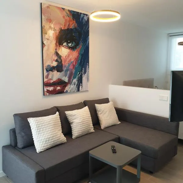 Bayunca 6, Hotel in Madrid
