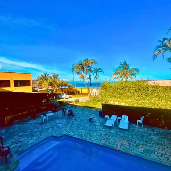 Piscina e Mar PousadaH, hotel v destinaci Guarujá