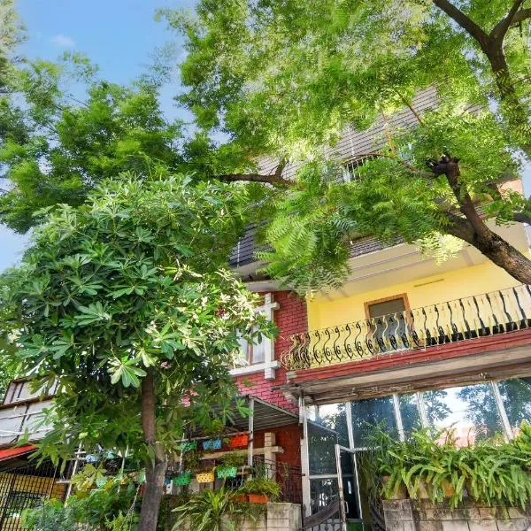 Super Hotel O Three Sixty Five Inn Guest House, hotel in Salt Lake City