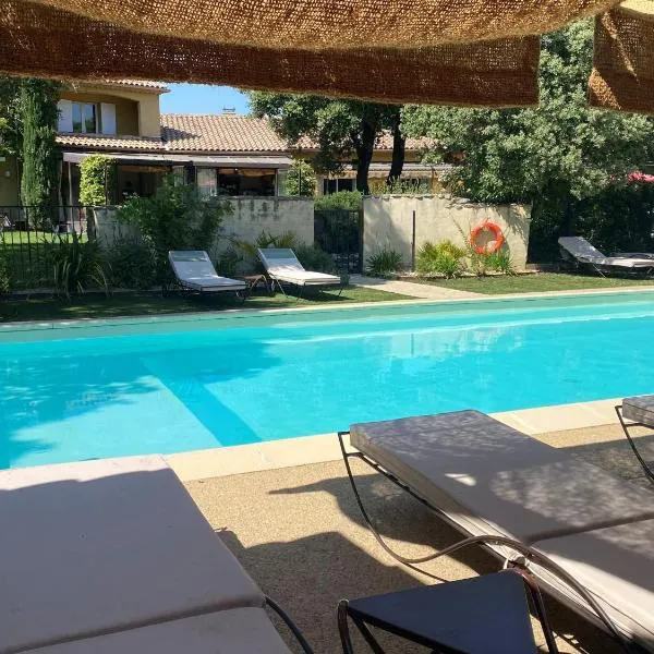 Logis Hôtel La Bastide De Grignan & Restaurant La Chênaie, hotel a Grignan