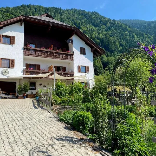 Landhaus Marmorata, hotel in Sattendorf