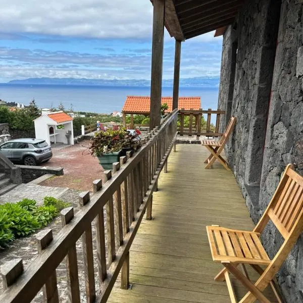 Sara Village, ξενοδοχείο σε Sao Roque do Pico