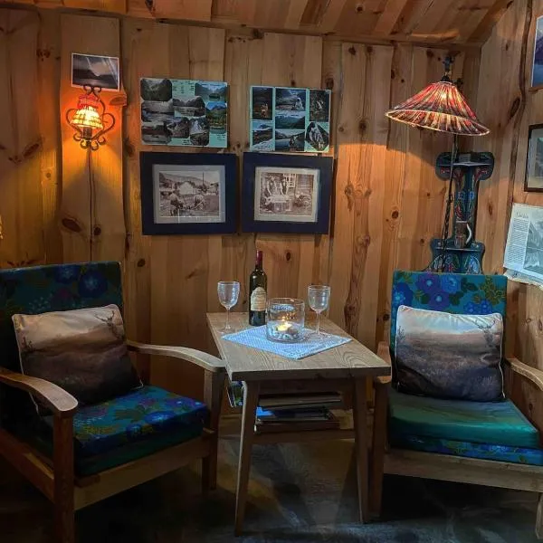 Cabin in Oppstryn, hôtel à Stryn