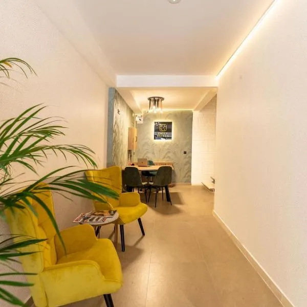 Emily Suites, hotel in Benidorm