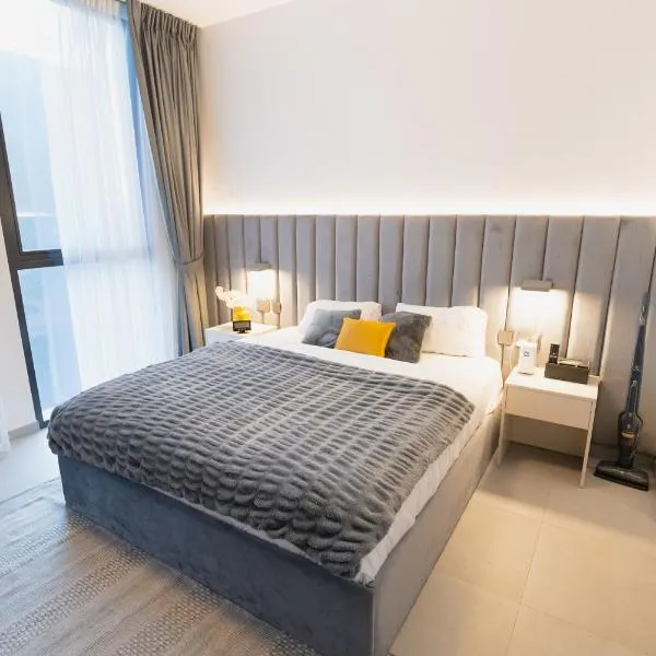 Fantastic Studio in the heart of Sharjah by Stay Bnb, hotel in Sharjah
