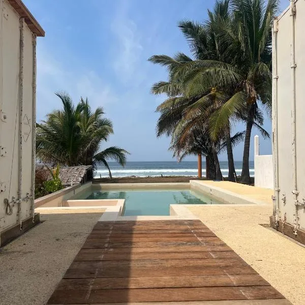 Over Seas, hotel en Barra de Potosí