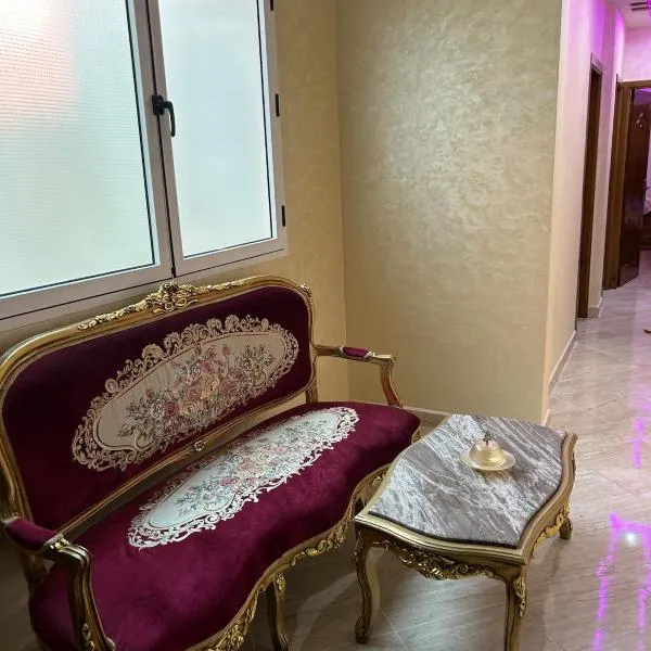 appartement place mecca, hotel v destinaci Larache