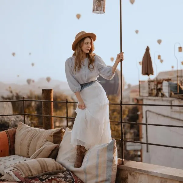 Paradise Cappadocia Hotel & Rooftop، فندق في غوريمِ