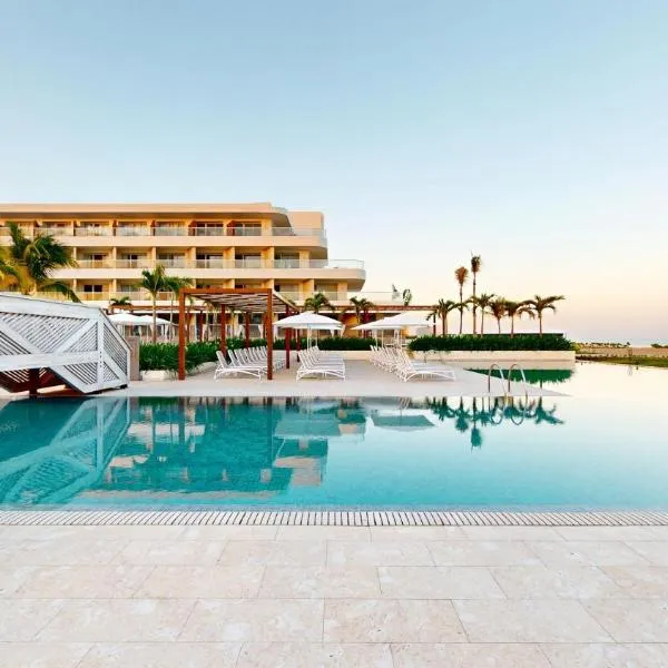 Princess Grand Jamaica Resort, hotell i Green Island