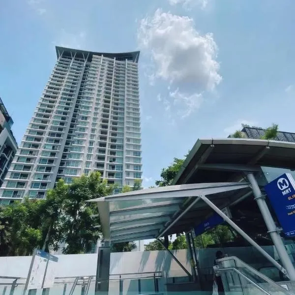 辉煌象神庙全配套设施高端公寓 安静不临街 近地铁夜市, hotel in Bangkok