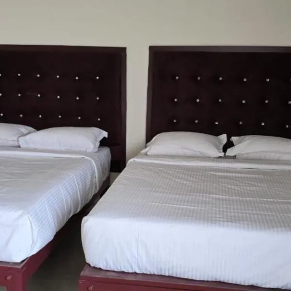 Hotel AMR RESIDENCY, ξενοδοχείο σε Golden Rock