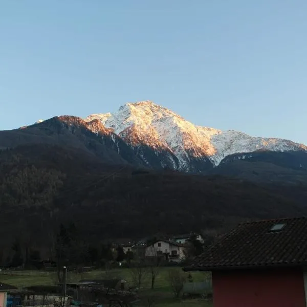 Gigi's House, hotel v destinaci Colico