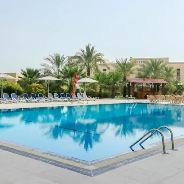 Acacia Hotel by Blue Collection, hotel em Ras al-Khaimah