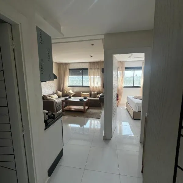Appartement à deux pas de l'océan - chez Nadia, hotel in Kenitra