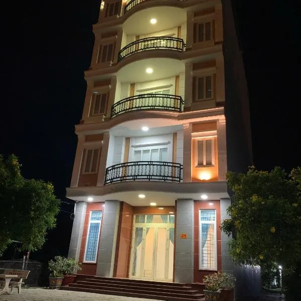 Cơ sở 2 - Hà Hùng Panorama Hotel Cho thuê nhà nguyên căn 3 phòng ngủ và bếp gần chợ đêm, hotel in Ha Tien