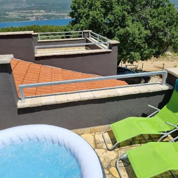 Villa Panorama, hôtel à Pridraga