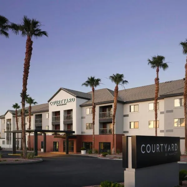 拉斯维加斯亨德森绿谷万豪万怡酒店，位于拉斯维加斯的酒店