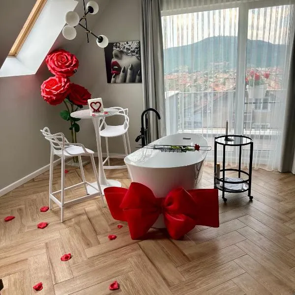Студио с вана и гледка в "The House" с Термална зона, hotel di Velingrad