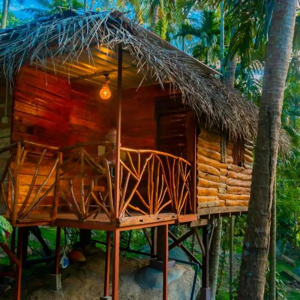 Wooden Eco Cottage, hotell sihtkohas Katiyawa