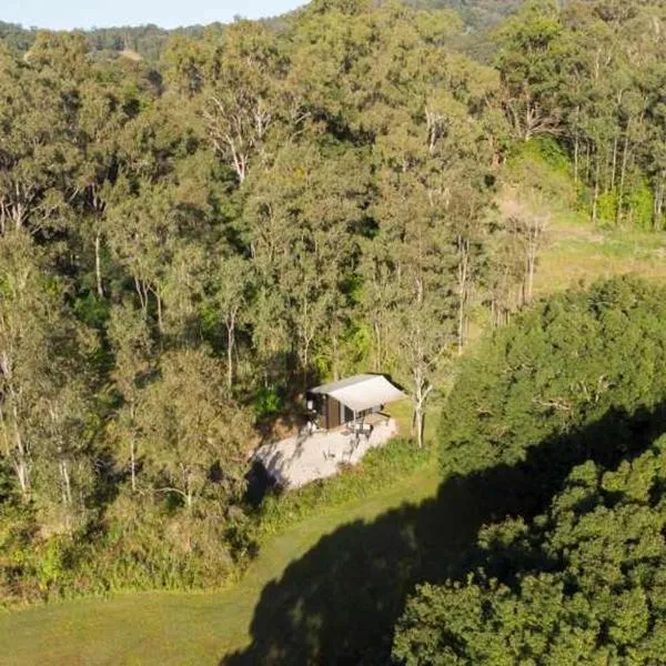 Hill Creek Tiny House 2 by Tiny Away, hotel in Perwillowen