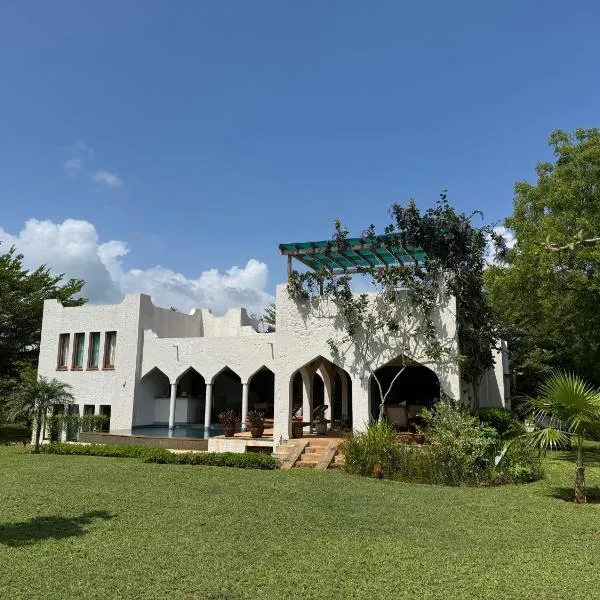 Van Vliet Villa, 4 bedroom at Vipingo Ridge Golf Resort Kenya, hotel a Kilifi
