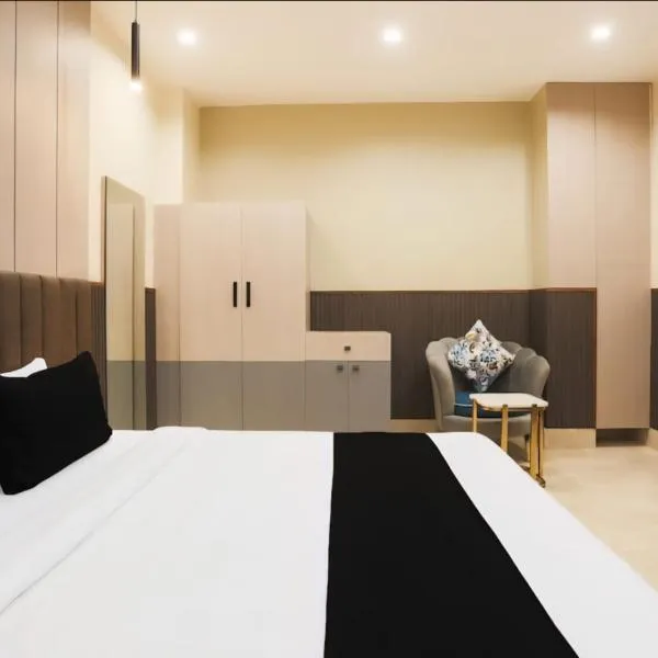 Hotel heritage plaza – hotel w mieście Hisār