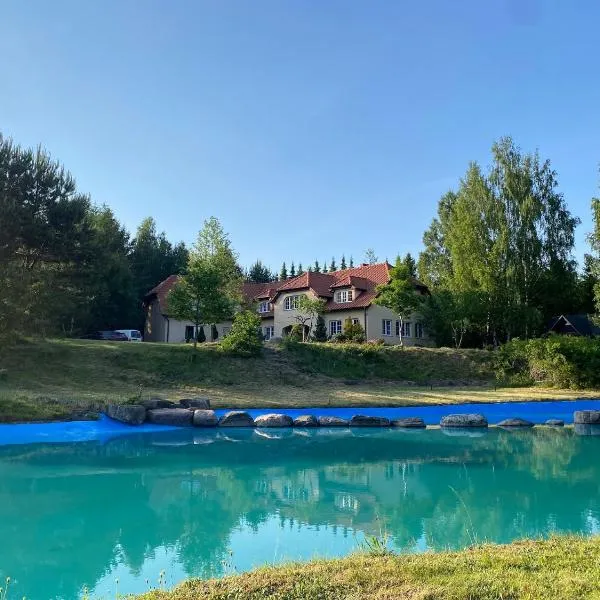 Dworek Na Uboczu、Suliciceのホテル