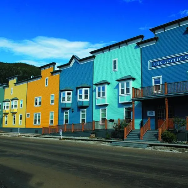 Holland America Dawson City Inn, hotel em Dawson City