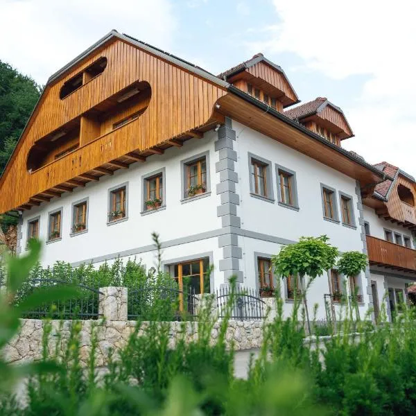 Menart Estate apartments, ξενοδοχείο σε Cerklje na Gorenjskem