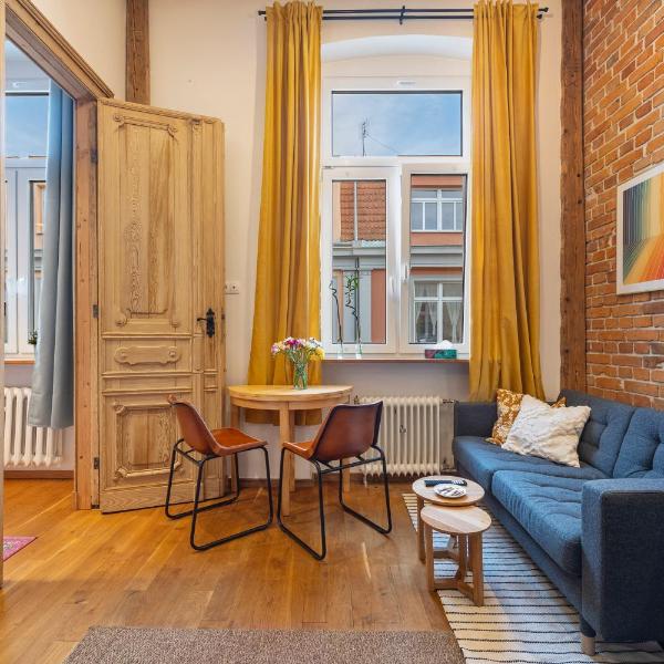 Oak Doors Apartament w Rynku - ProperUNIT, Wrocław