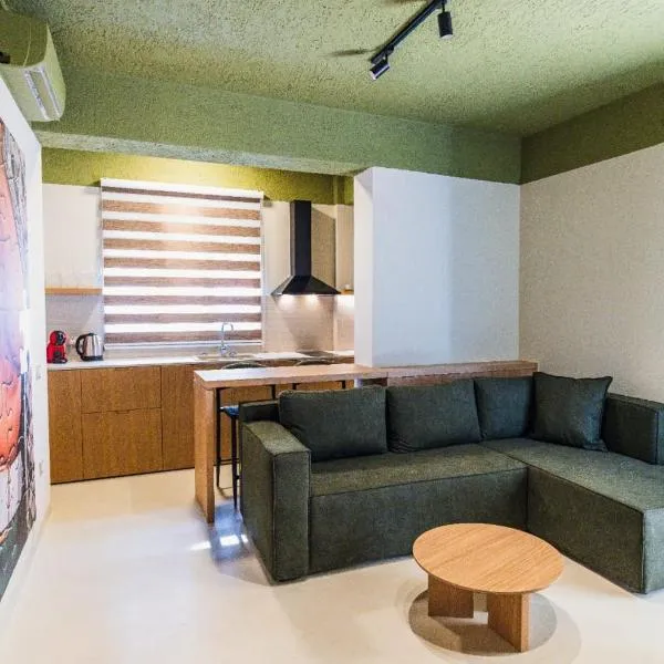 Elegant Cocktailbox apartment lungomare, ξενοδοχείο σε Vlorë